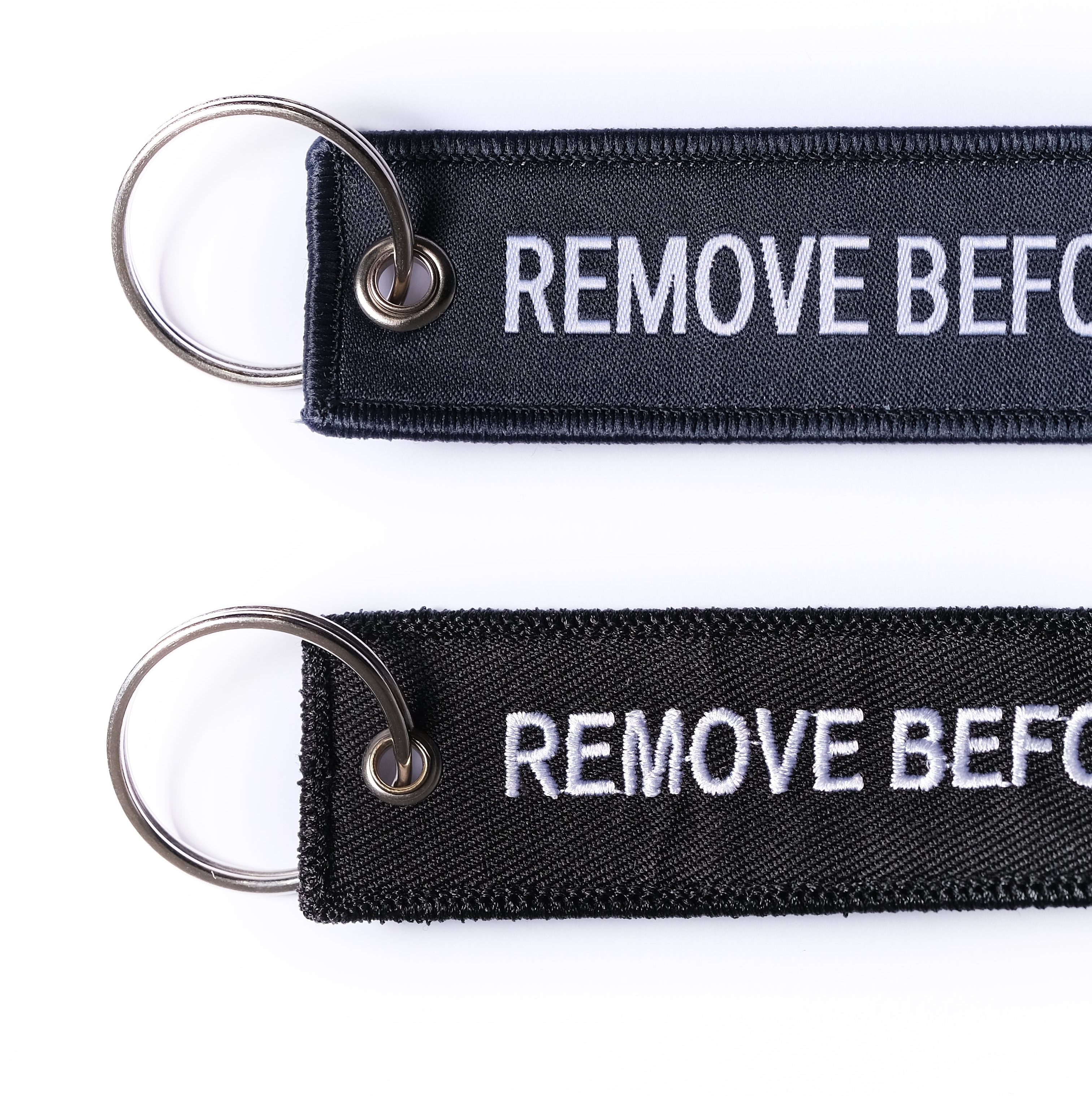 Détail broderie porte-clé